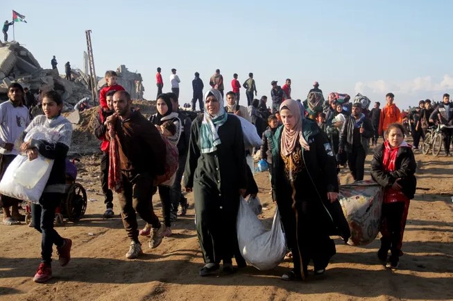 Heartbreaking Return: Palestinians Find Homes Demolished in Gaza