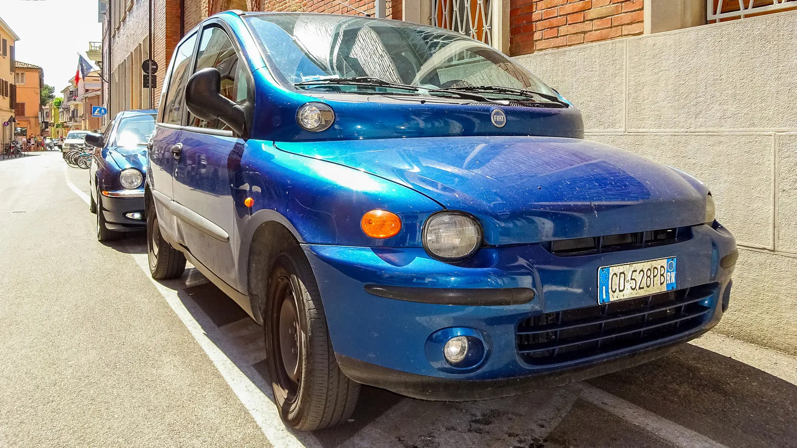 Fiat Multipla: The Ugliest Car with Unique Value
